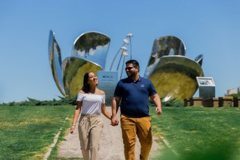 casal floralis generica buenos aires